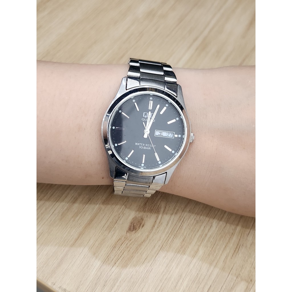 ĐỒNG HỒ SI NHẬT DÂY THÉP KHÔNG RỈ DÀNH CHO NAM - THUƠNG HIỆU Q&Q