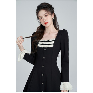 đầm đen phối tay xoè thiểu thư