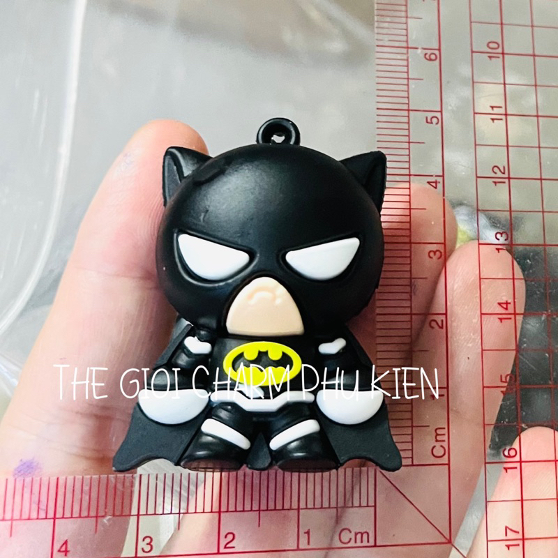 Jitbitz Siêu nhân 4D gắn dép sục dép crocs Bé Trai siêu ngầu, siêu đẹp kem nút gắn