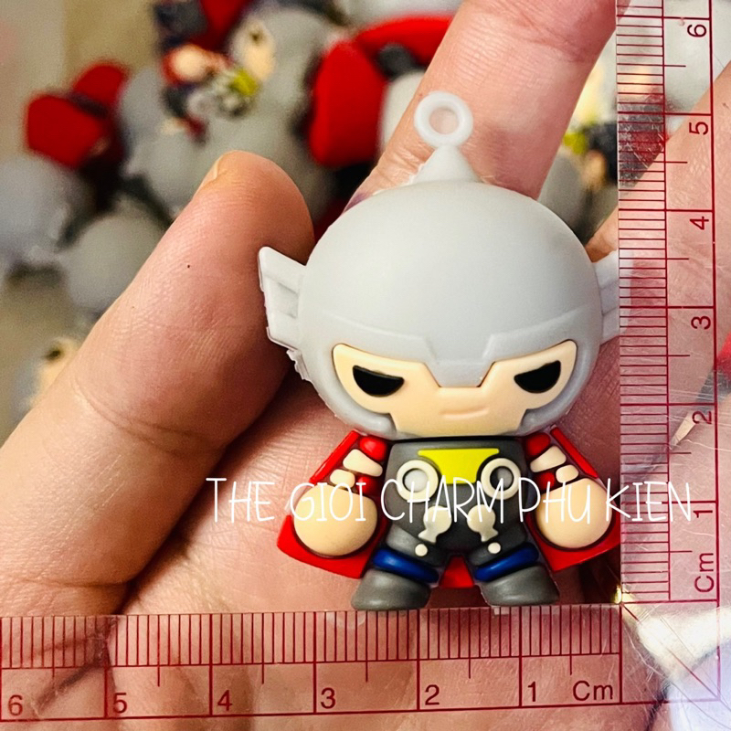 Jitbitz Siêu nhân 4D gắn dép sục dép crocs Bé Trai siêu ngầu, siêu đẹp kem nút gắn