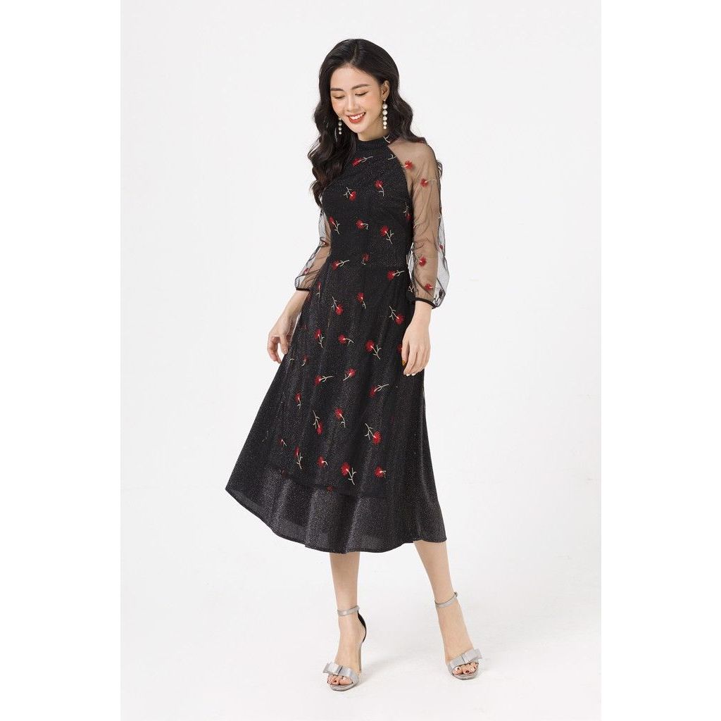 Áo Dài Cách Tân Nữ Liền Đầm Phủ Ren Lamer L61A19Q057