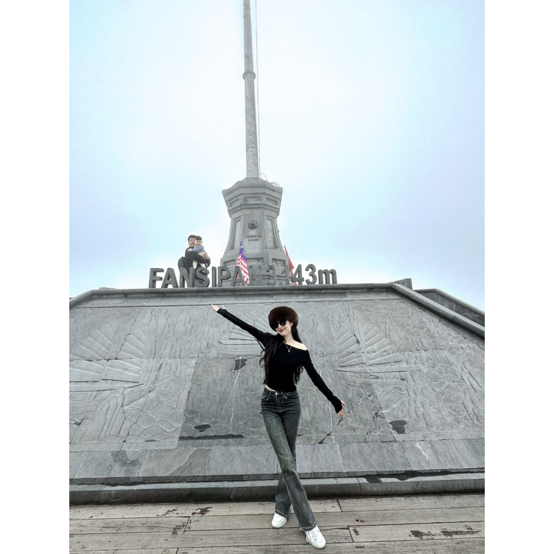 Quần bò loe hàng QC dài 100-103cm