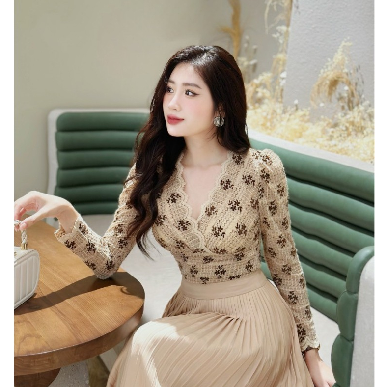 Thiết kế Áo REN hoa chùm  sang chảnh