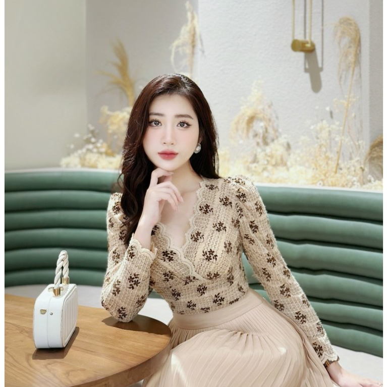 Thiết kế Áo REN hoa chùm  sang chảnh