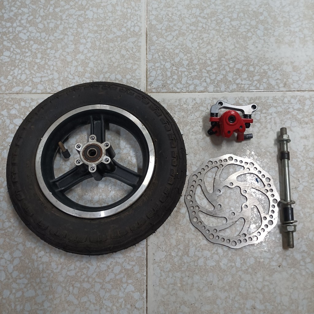 Bánh xe 10 inch không động cơ có phanh đĩa