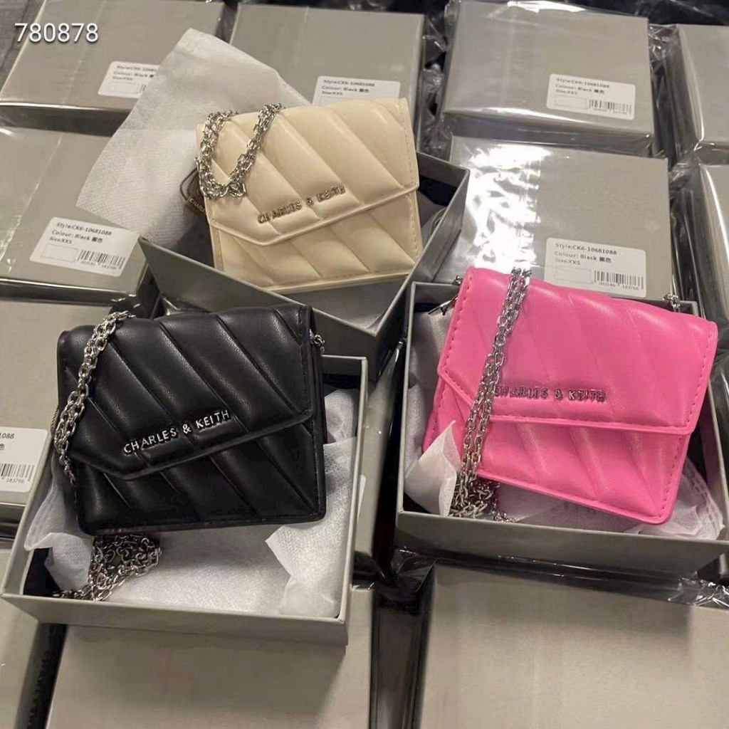 Ví ngắn CN.K nắp chéo size mini kèm dây đeo chéo da mịn 004