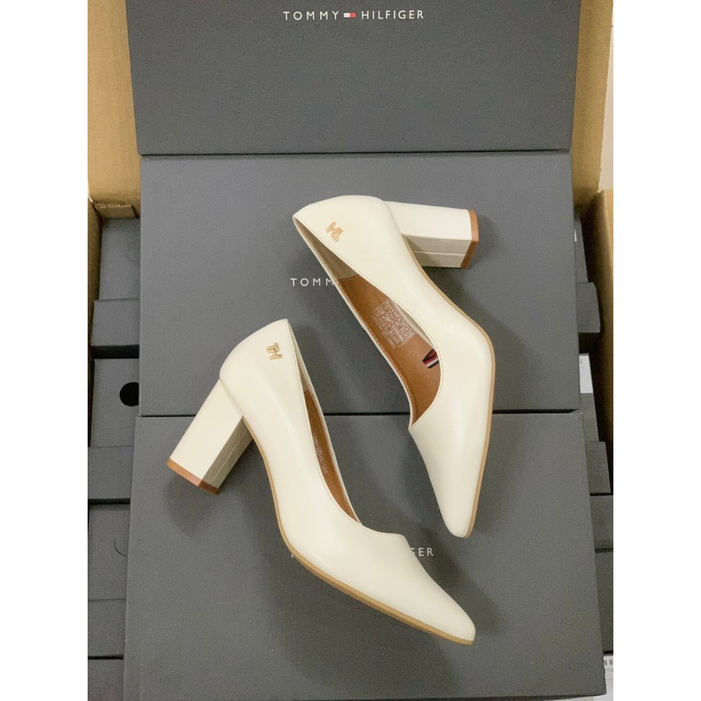 Giày Nữ Bít Mũi Cao Gót Trụ Tommy 9p
