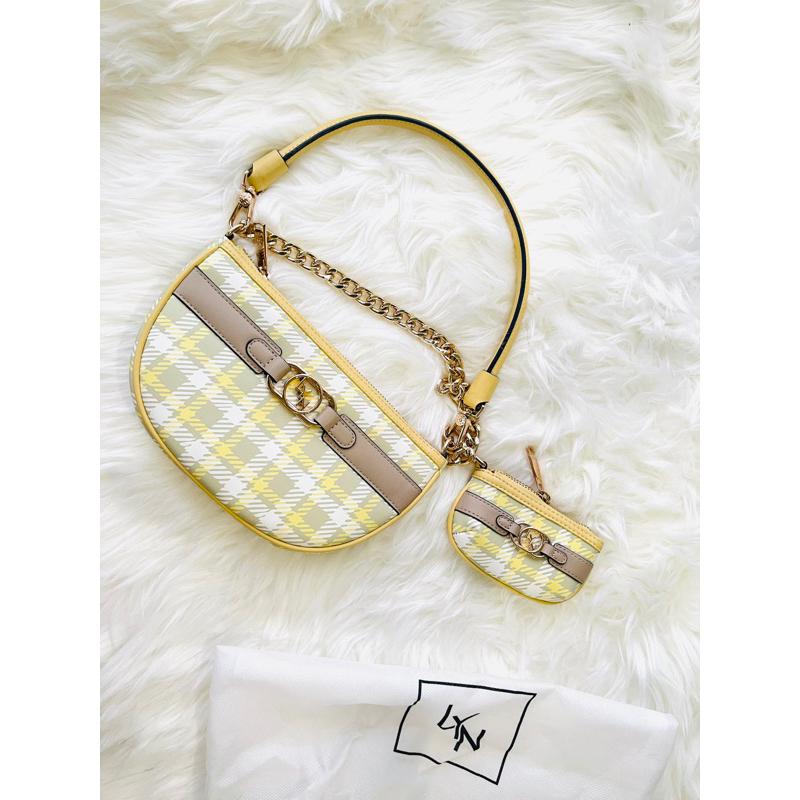 Pass Giỏ LYN Auth 100%- còn tag & bag