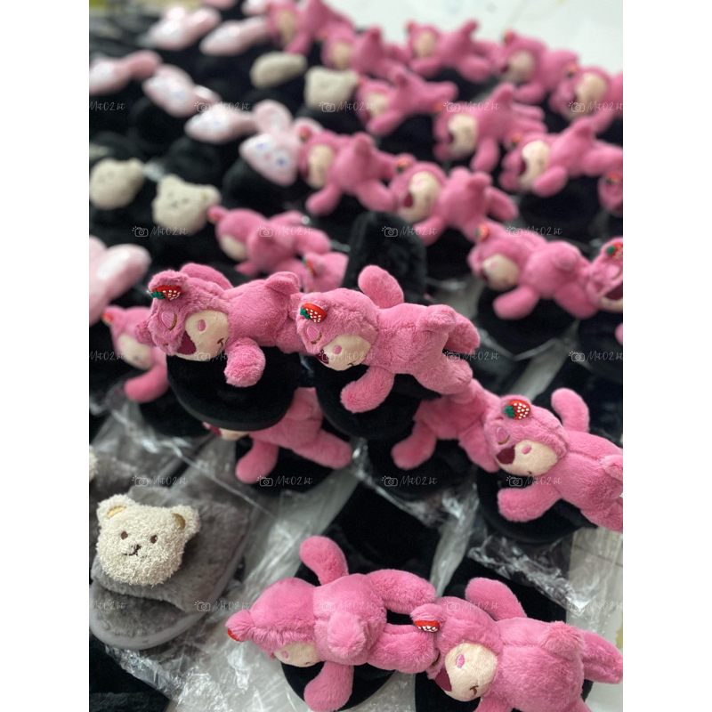 Dép lông Gấu Dâu Nằm