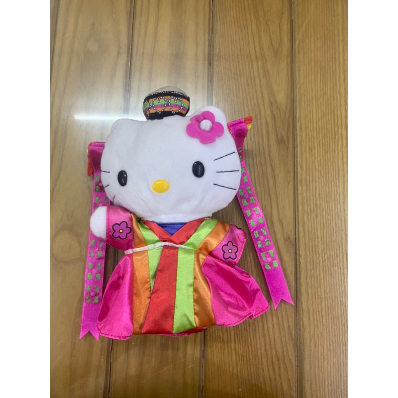 Kitty mặc lễ phục siêu cute 22cm