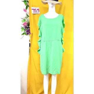 đầm suông màu xanh lá size L. S785