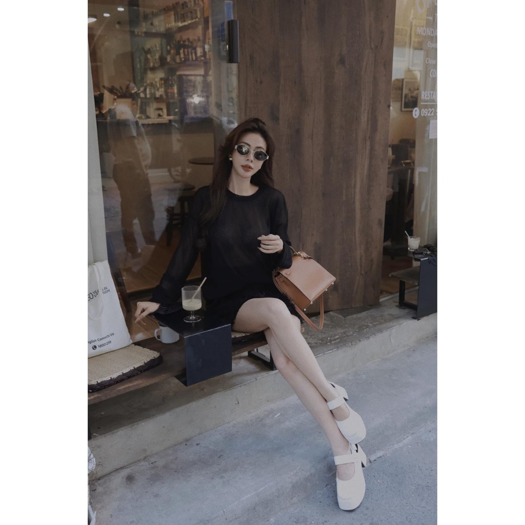 Set đồ nữ áo dài tay chân váy chữ A, set áo len lưới kèm chân váy đính lông trẻ trung đơn giản sang chảnh thiết kế BAGEO