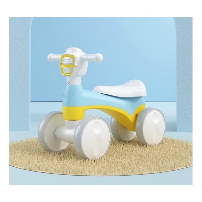 Xe chòi chân cho bé