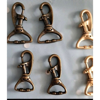 🔥🔥Móc khoá 2cm-2,5cm giá 6k/cặp