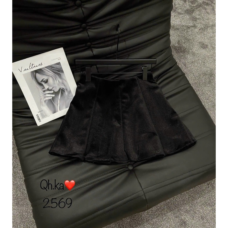 Chân Váy Nhung Xoè Xếp Ly