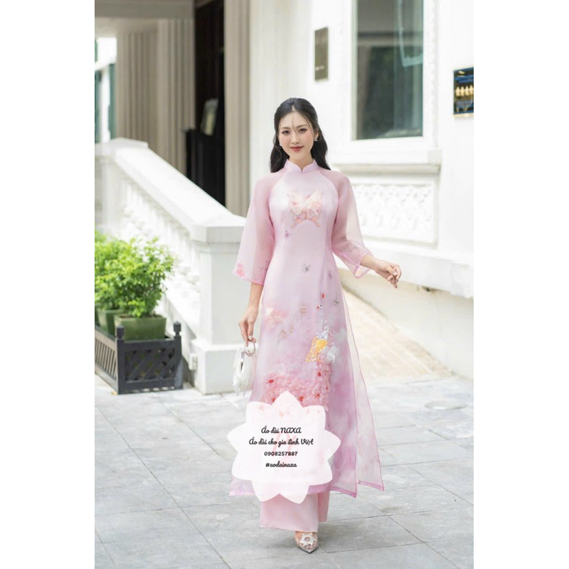 Áo dài ĐIệp Phi hồng- áo dài NAXA