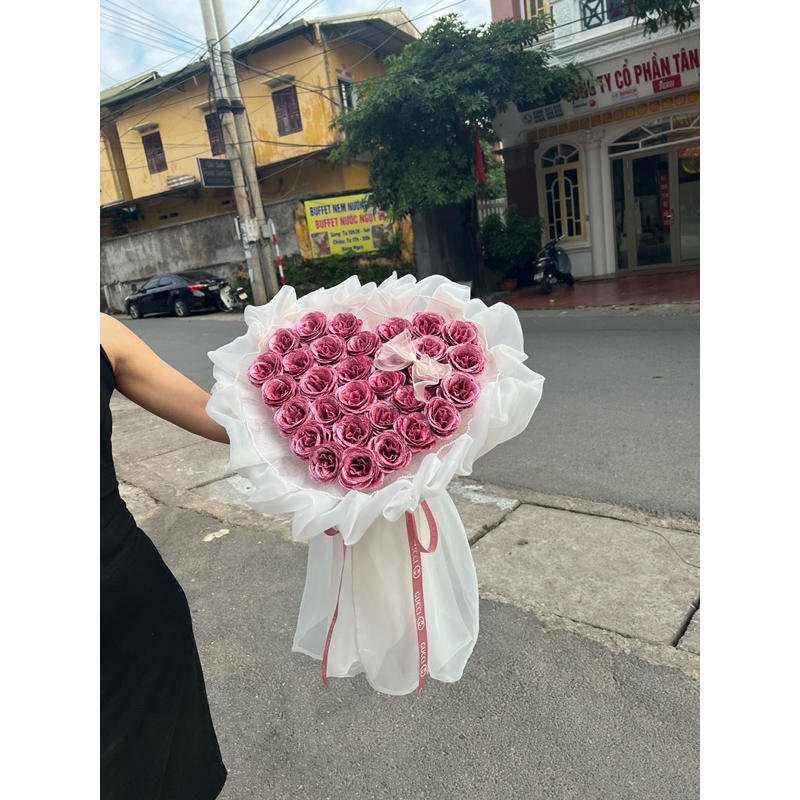 Bó hoa nhũ 30 bông hồng nude