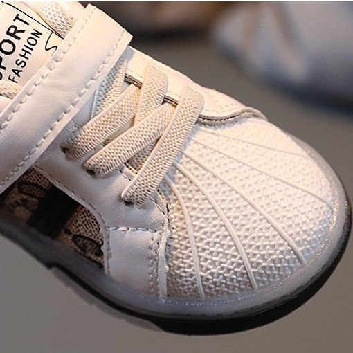 Giầy thể thao Quảng Châu cao cấp có đèn LED 2023 cho bé trai và bé gái mã mới full box GD59