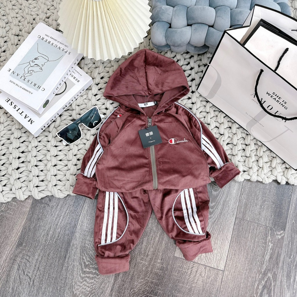 Bộ nhung mũ thể thao xịn đẹp cho bé