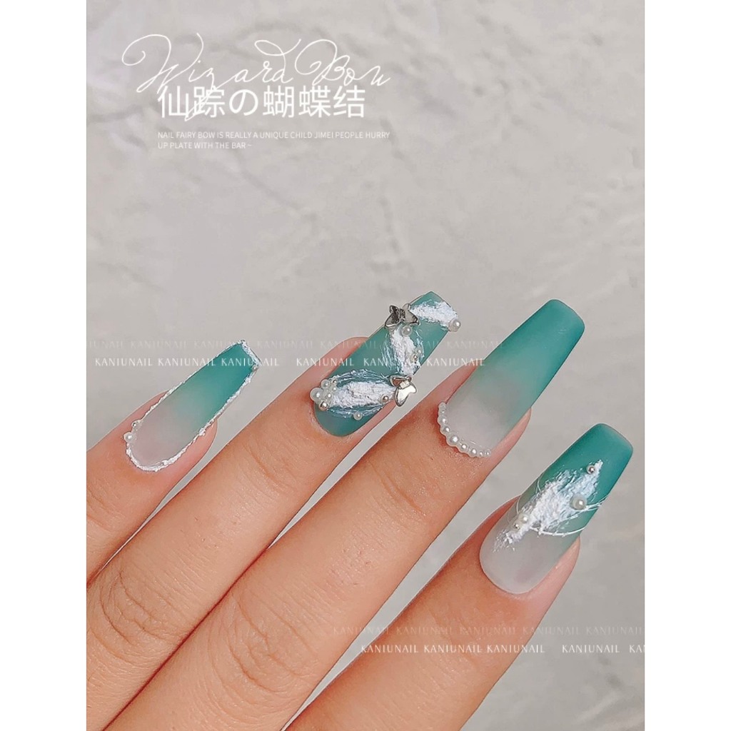 Set 10 charm sắt đính móng