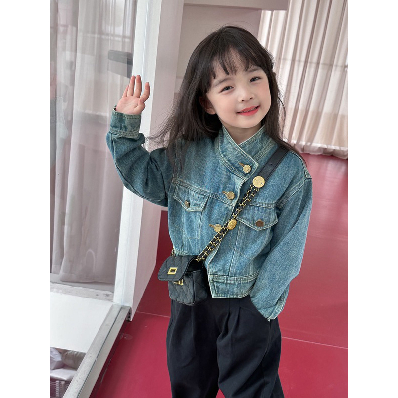 Áo khoác jean cho bé gái, sành điệu .Hàng của hãng AMbb chuẩn đét 100% hàng QC cao cấp