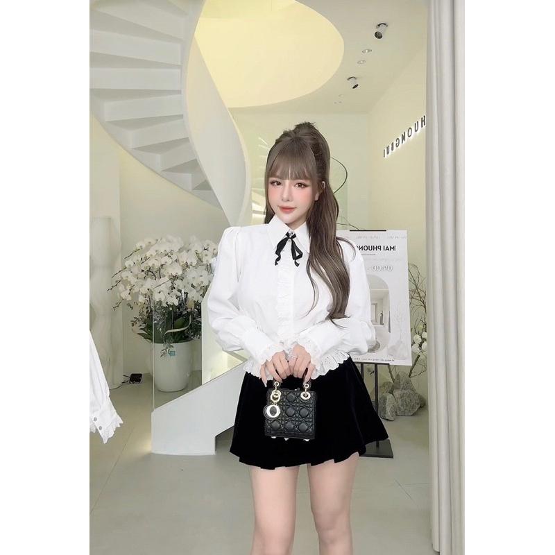 ẢNH THẬT-set sơ mi pha ren trắng kèm nơ tách rời mai phương bùi fulltag mac 2 tem