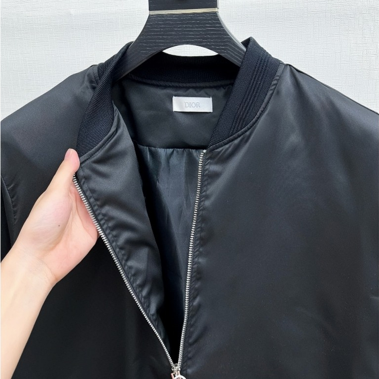 Áo Khoác Bomber Nam Đi O Thêu Logo Sau Áo Siêu Đẹp - Áo Khoác Nam Bomber Đi O Cao Cấp