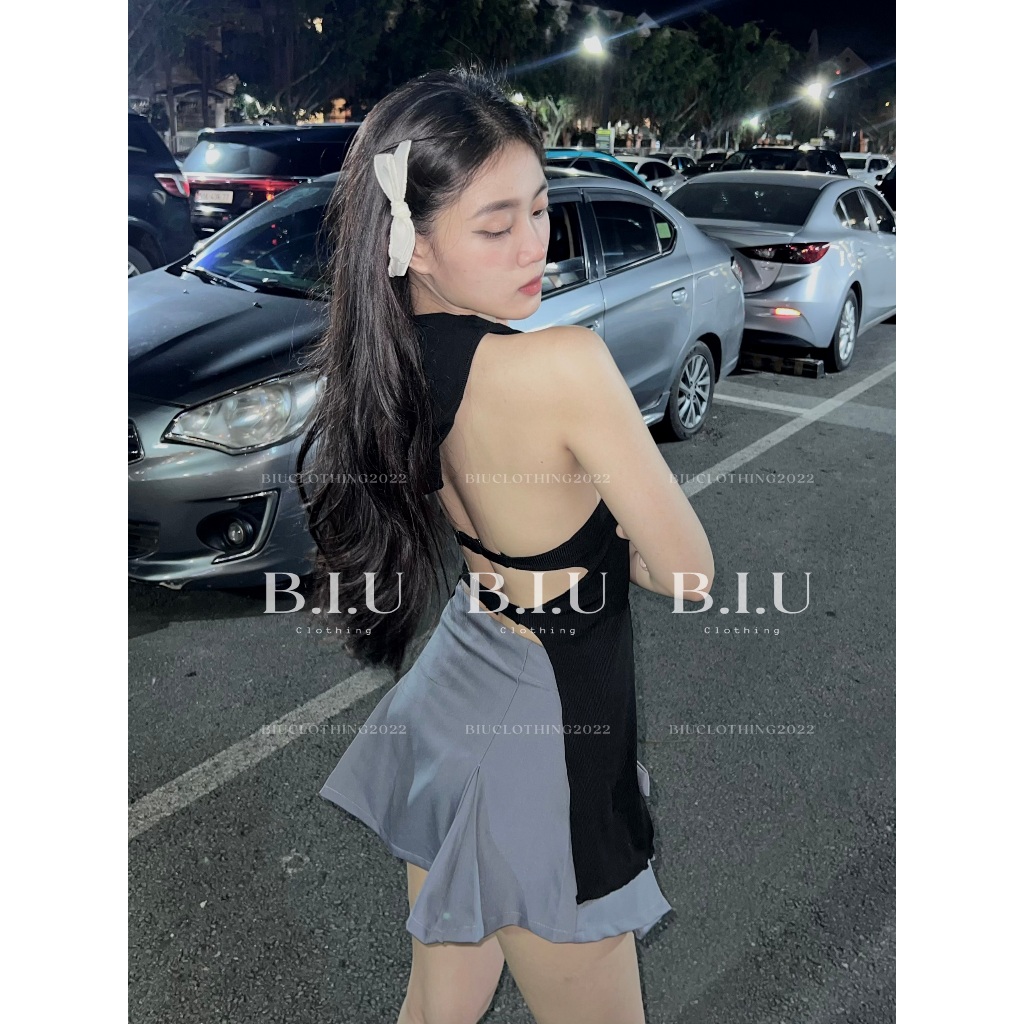 Set áo croptop kèm nón dây đôi hở lưng chân váy xếp ly đính nơ Jen Set Biu Clothing BB0159