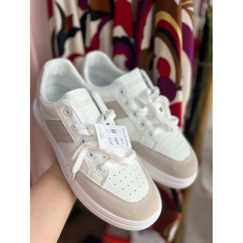 Giầy size 40 shien