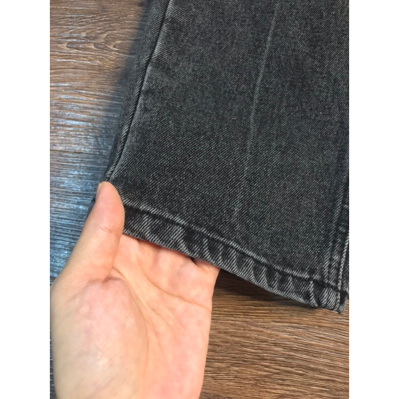 Quần jean màu xám đậm size chuẩn M