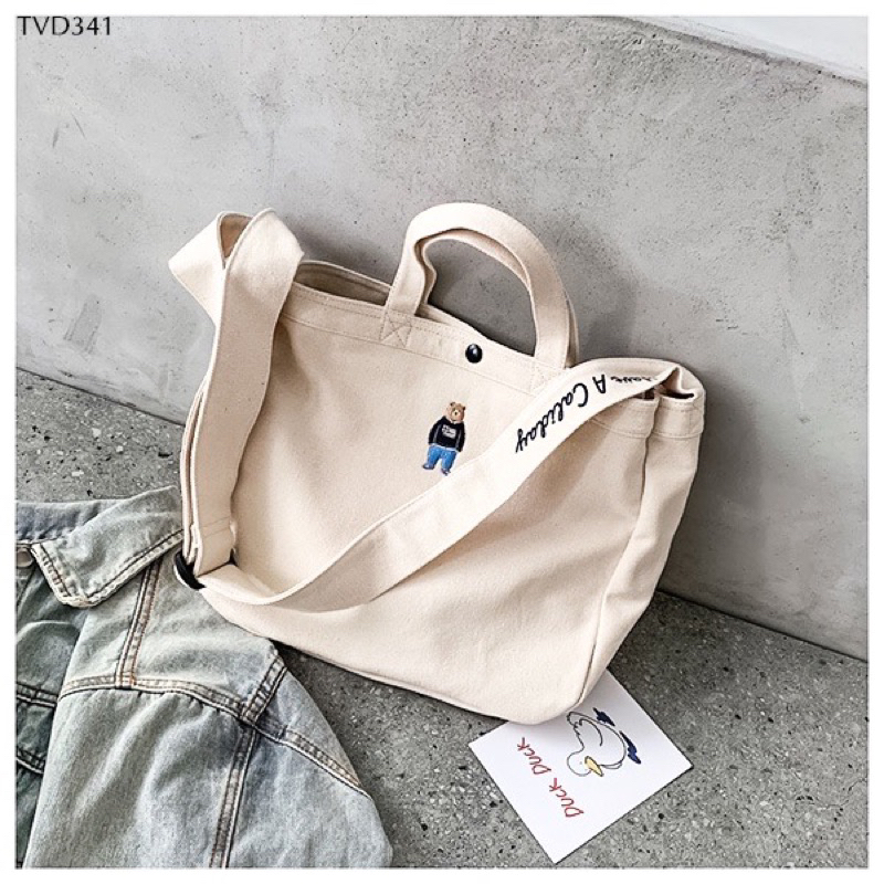 Túi đeo chéo vải canvas thêu hình gấu