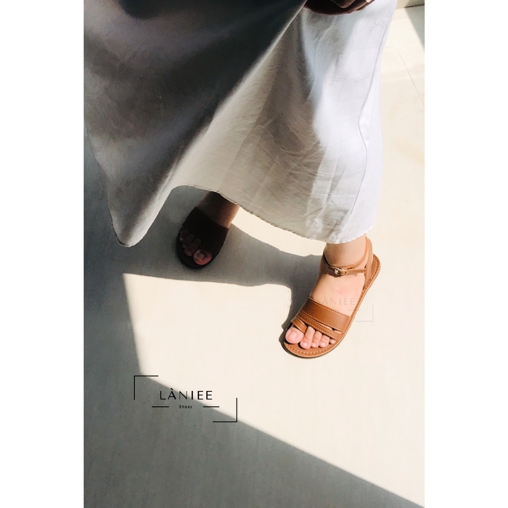 Sandal Nữ quai ngang đôi xỏ ngón Làniee  2 màu đen, nâu dây gài cổ chân ĐẾ TPR NÂU SÁNG - LNX01