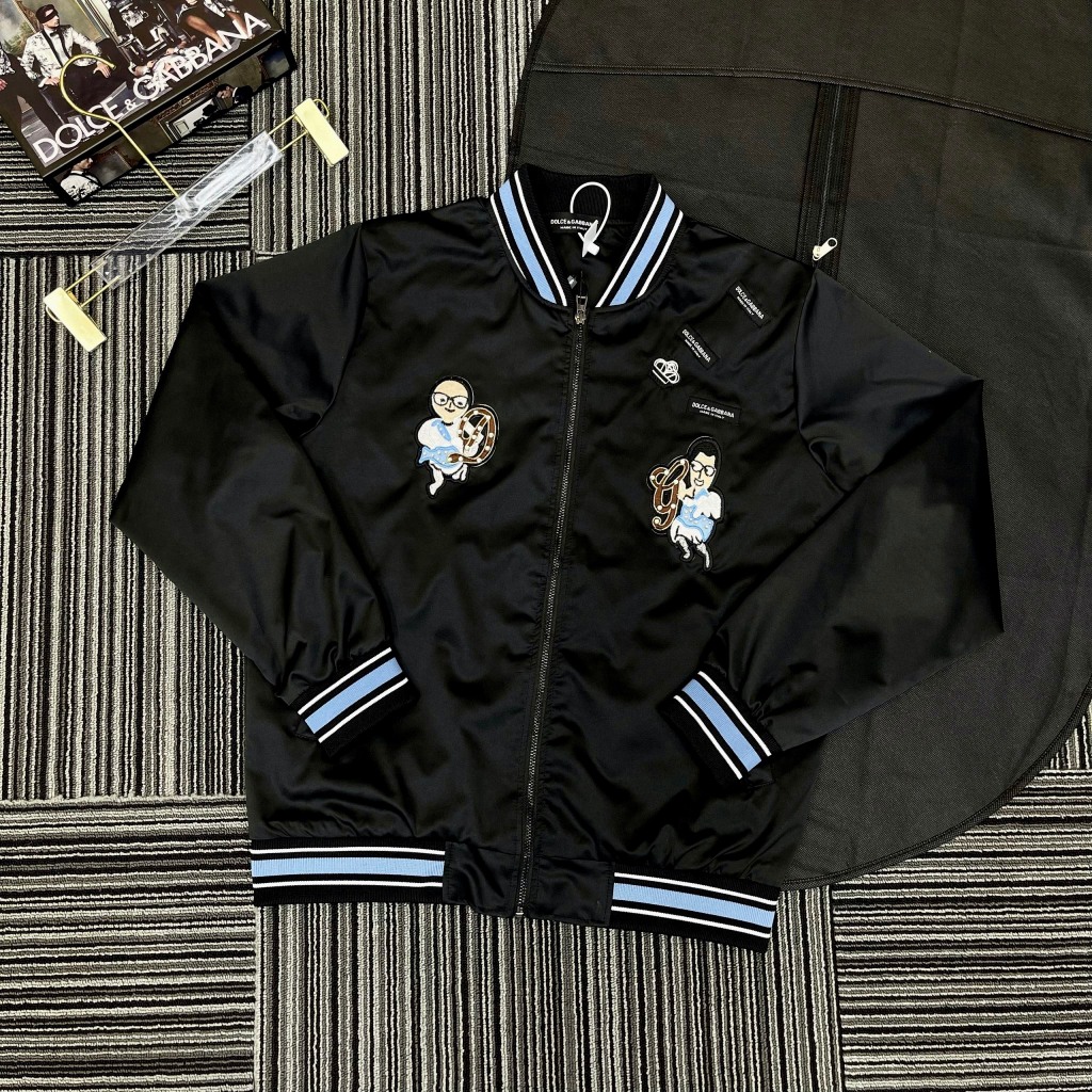 Áo Khoác Bomber Họa Tiết Thêu Sắc Nét Bản Siêu Cấp