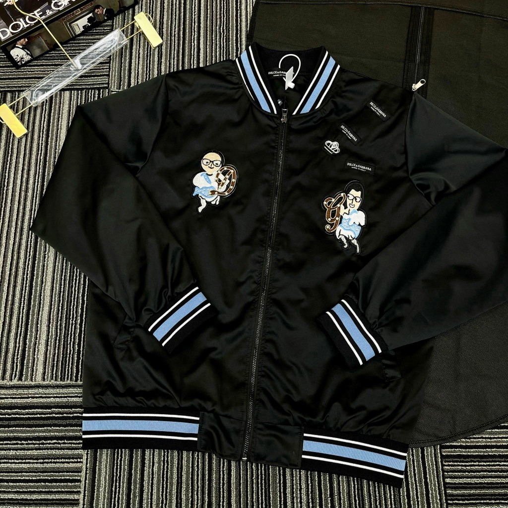 Áo Khoác Bomber Họa Tiết Thêu Sắc Nét Bản Siêu Cấp