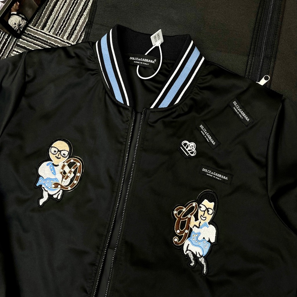 Áo Khoác Bomber Họa Tiết Thêu Sắc Nét Bản Siêu Cấp