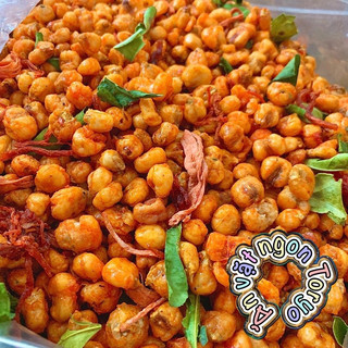 Bắp sấy khô bò lá chanh