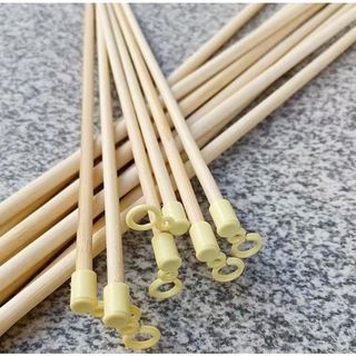 Cán đèn lồng tre, que cầm đèn lồng bằng tre có móc nhựa