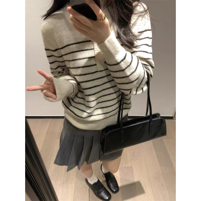 Áo len dài tay kẻ sọc