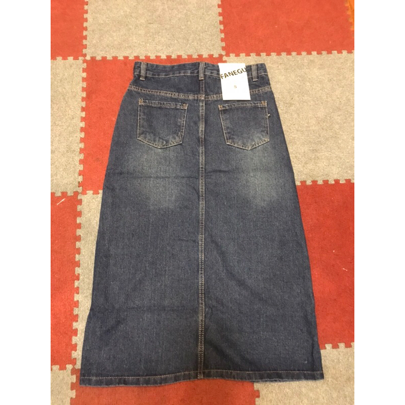 CHÂN VÁY JEANS RÁCH TÚI 2 BÊN KÈM DÂY #988