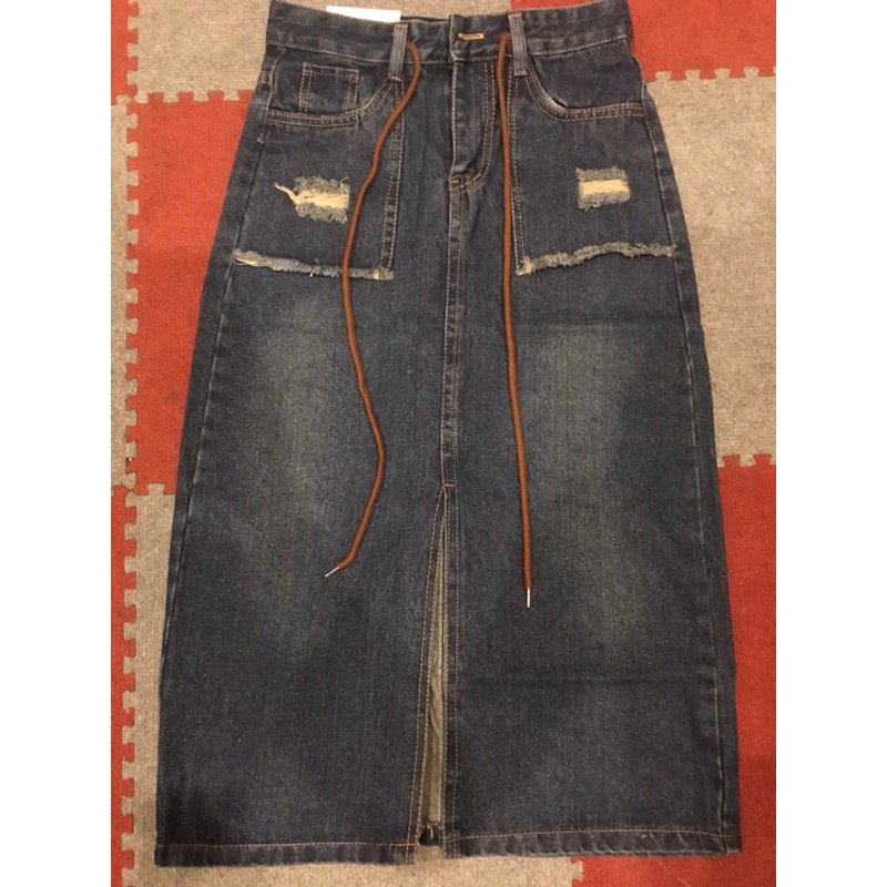 CHÂN VÁY JEANS RÁCH TÚI 2 BÊN KÈM DÂY #988