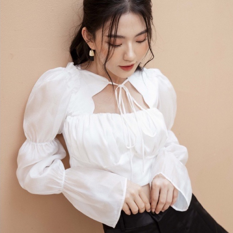 Áo croptop lụa tay voan nhún bồng