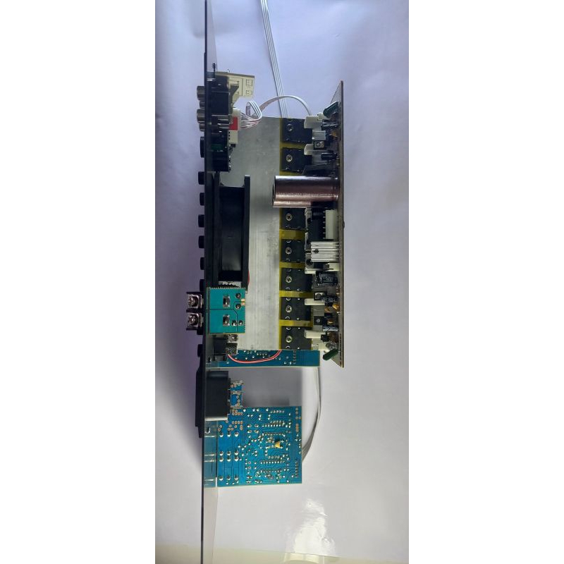 Mạch loa kéo dùng điện AC có reverb 3 D 8 sò đại C5200 2 kênh stereo