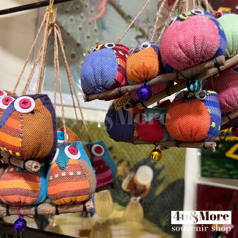 Móc khoá, dây treo cú vải gia đình thổ cẩm trang trí decor