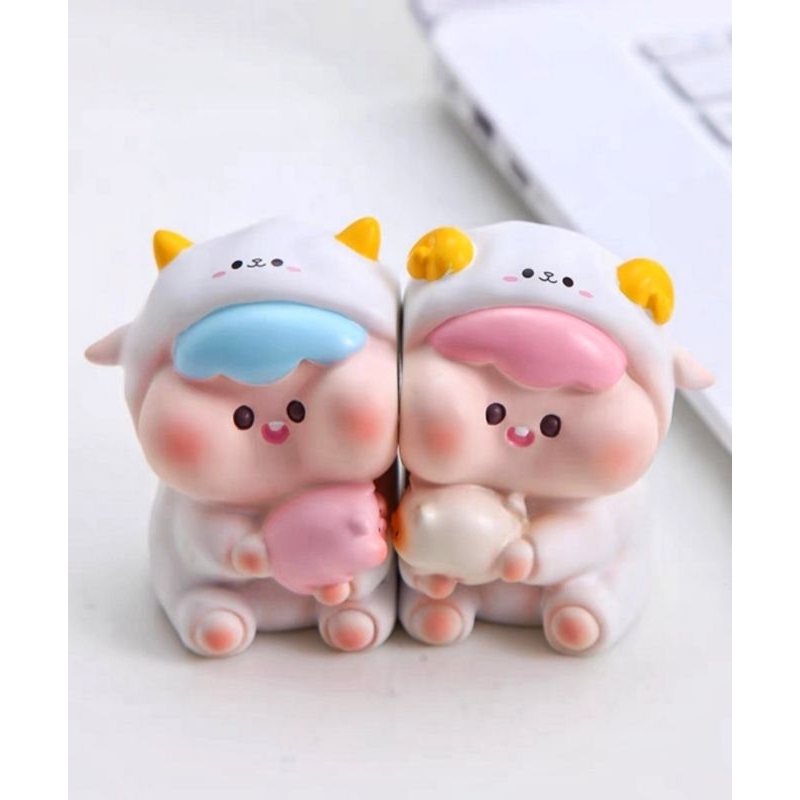 Cặp tượng đôi TRI KỶ