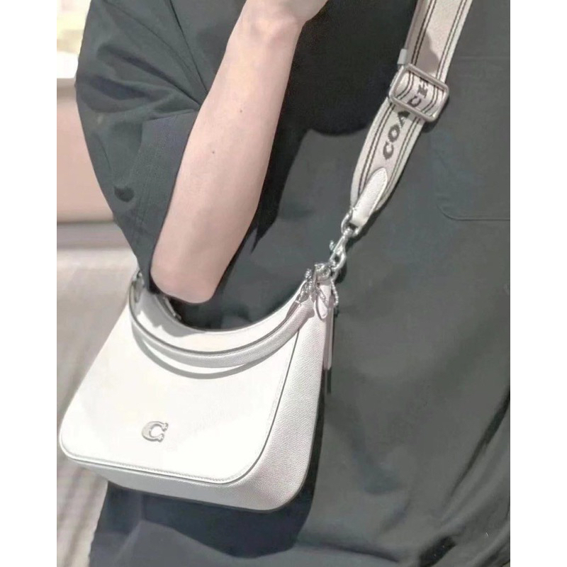 Túi coach hobo đeo chéo nữ