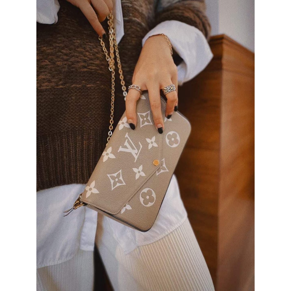 TÚI LV FELICIE SZ22 DA BÒ