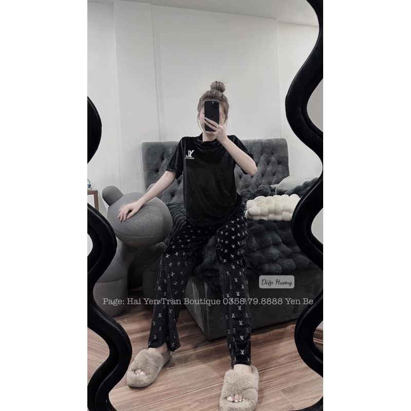 Bộ nhung LV siu xinh