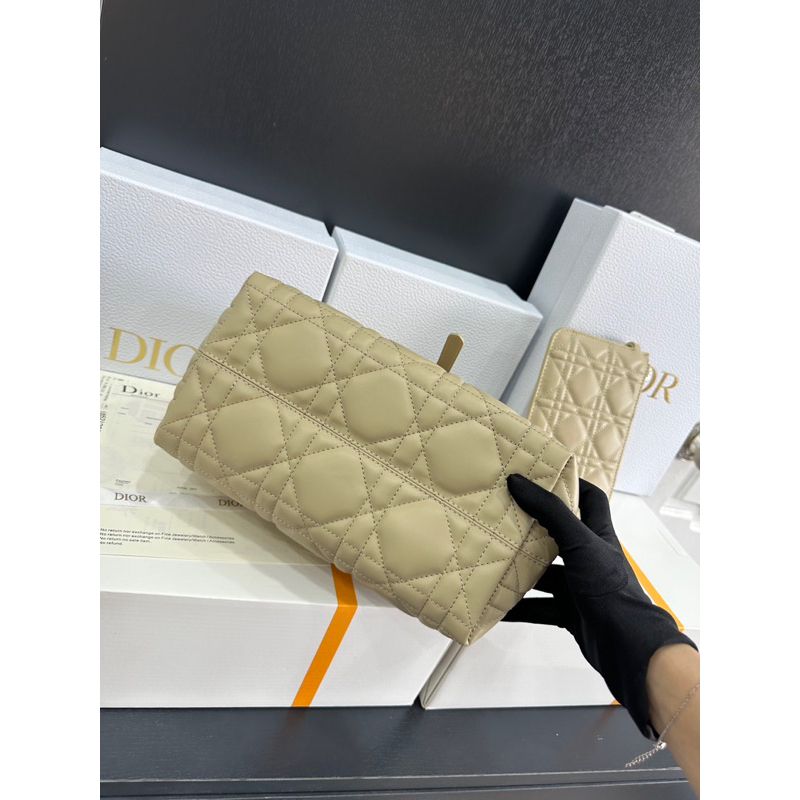 Túi xách Đi ò toujour 2023 NB  MÀU MỚI, nhà Chang về trước nhé Size 23cm fullbox nam châm hộp vân hổ,túi vải,bill,nơ