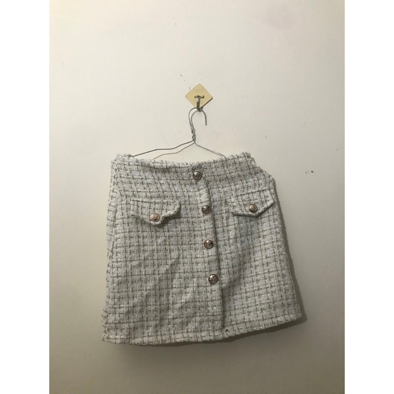 Pass váy dùng 1-2 lần