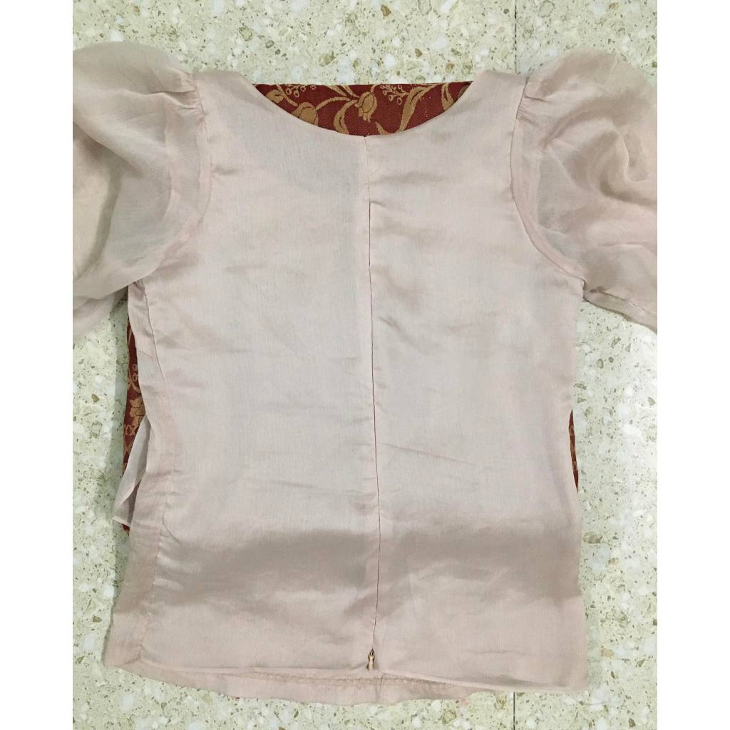 Áo voan hồng nhạt